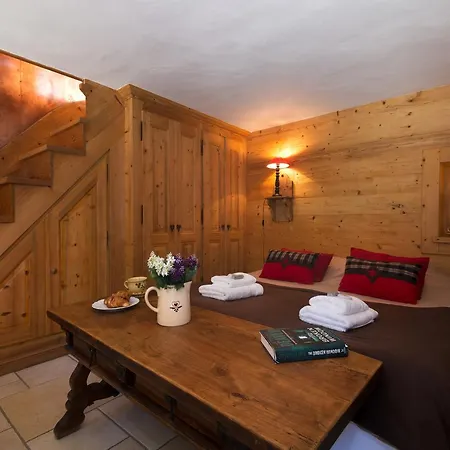 La Chapelle D'elisa Apartament *